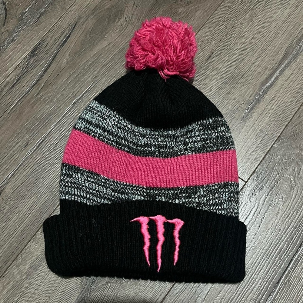 VINTAGE Y2K Pink stripe monster beanie